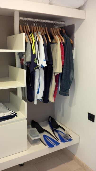 Begehbarer Kleiderschrank Hillside Beach Club