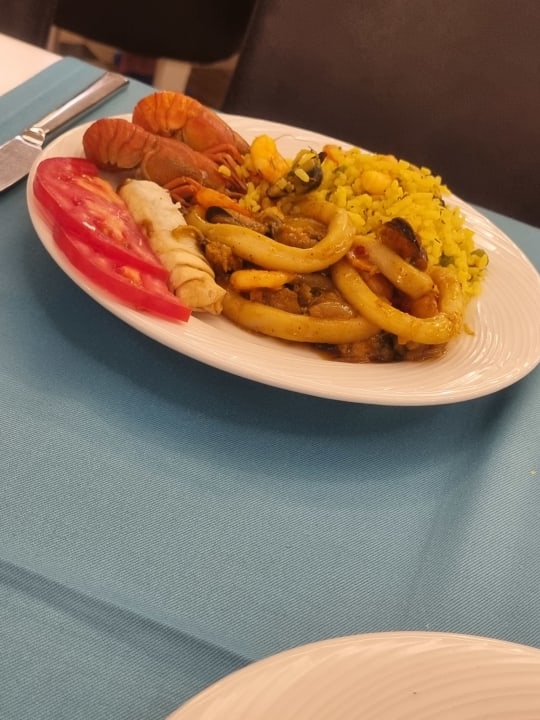 Gastro Granada Luxury Okurcalar