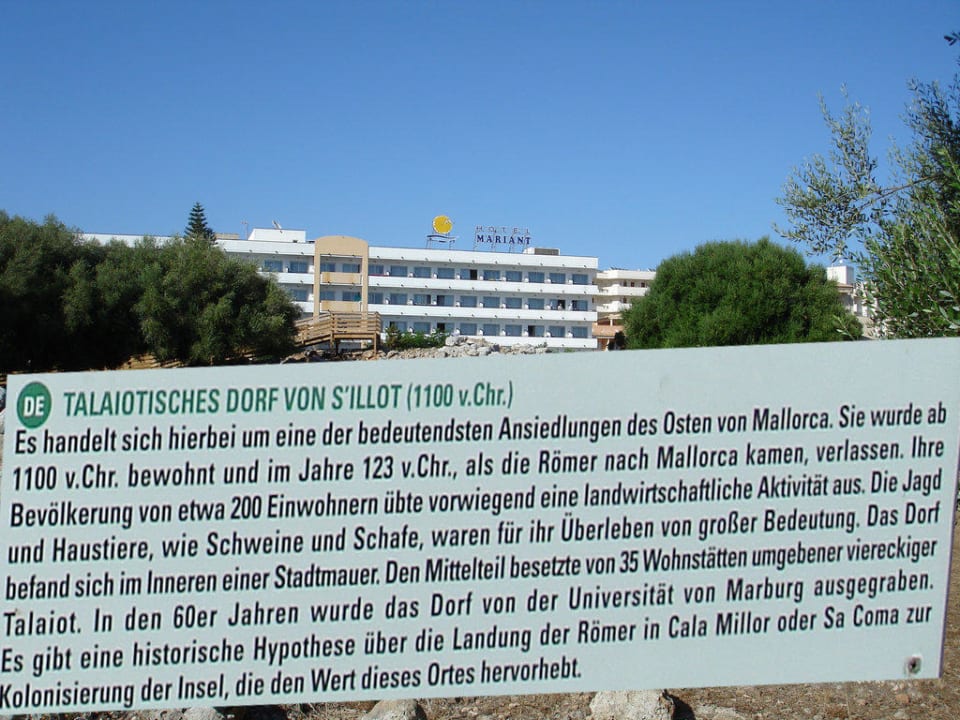 Steinhaufen Hotel Mariant