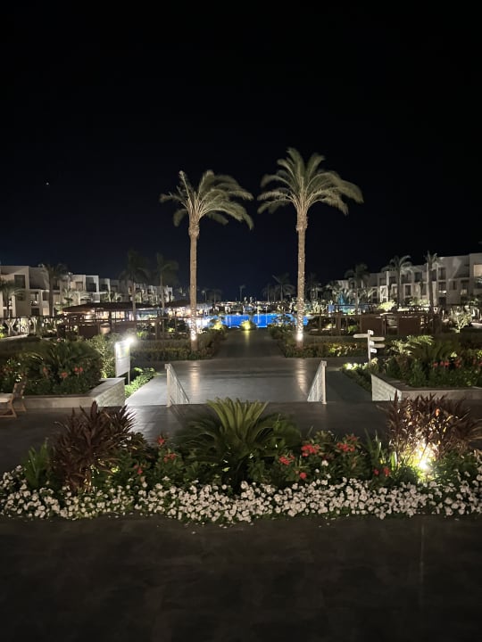 Außenansicht Steigenberger Resort Ras Soma