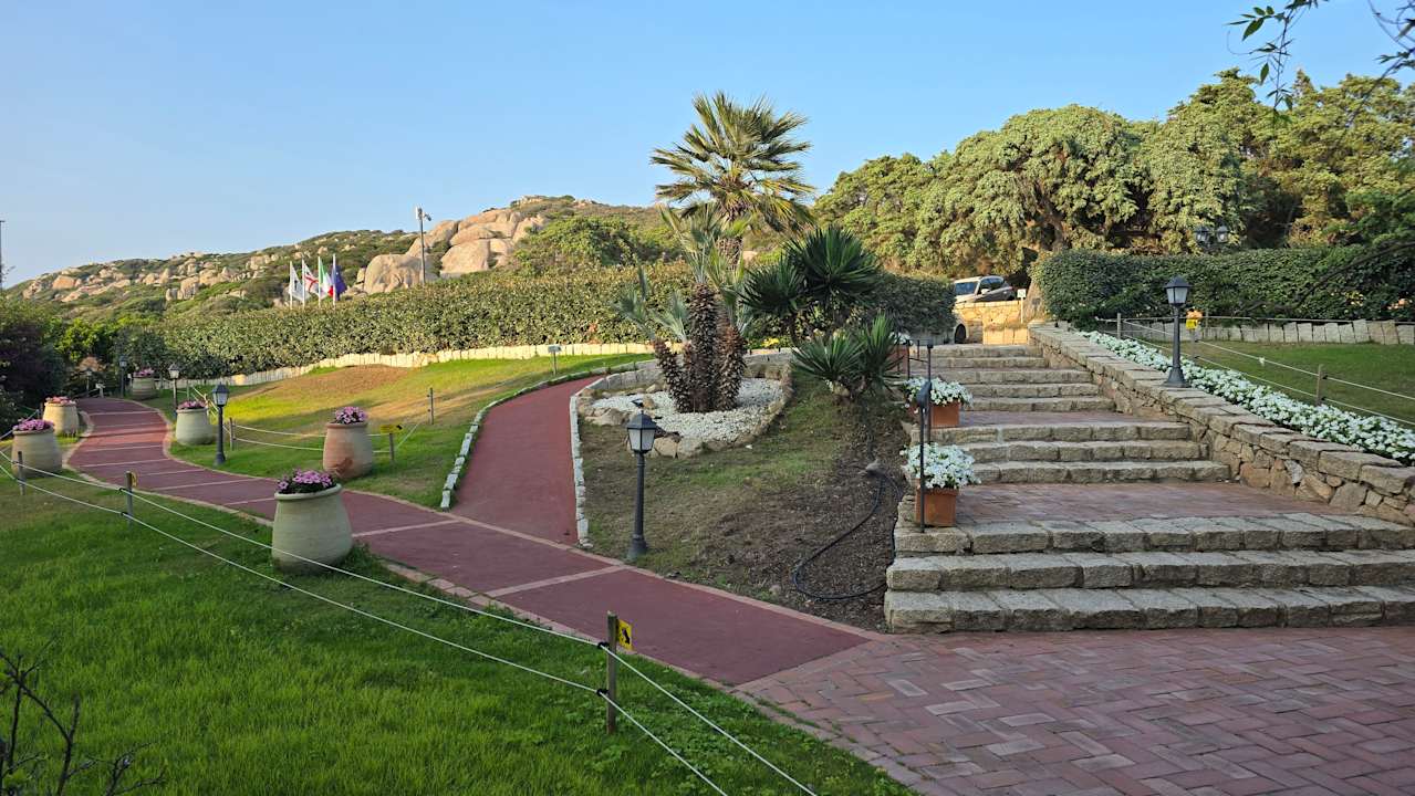 Außenansicht Colonna Grand Hotel Capo Testa