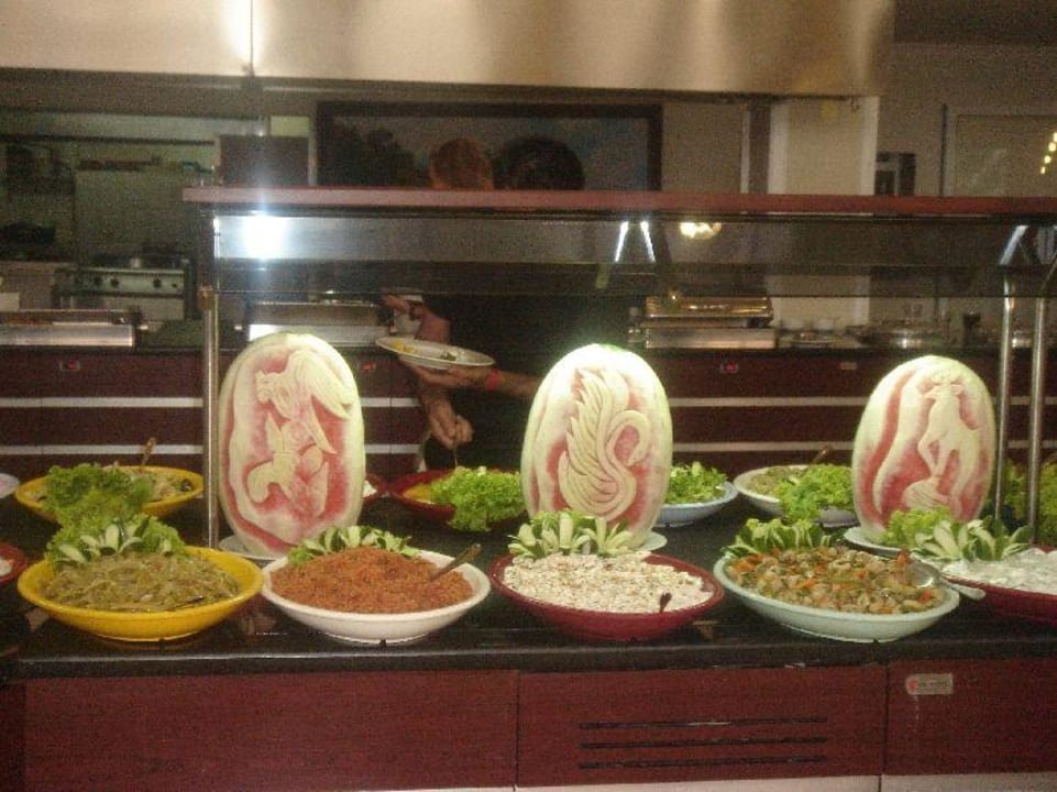 Vorspeisen und Beilagenbuffet Delta Hotels By Marriott Bodrum