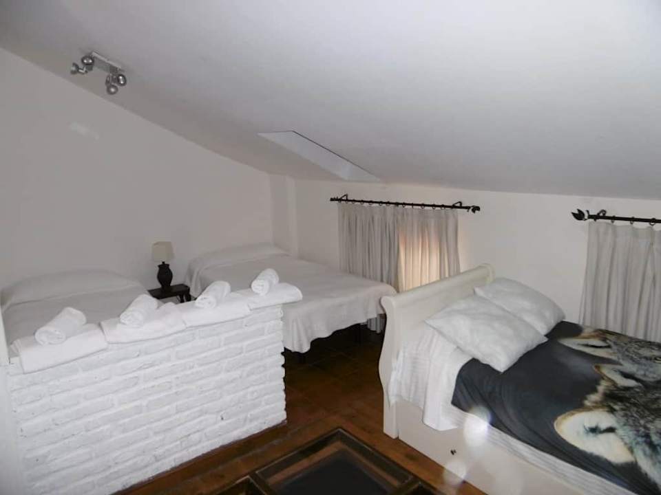 Pokój 3/4 osobowy Hotel Posada Santa Ana