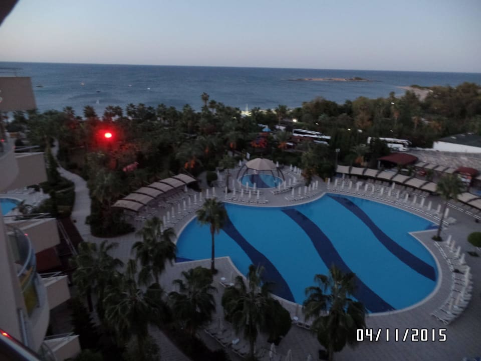 Pool vom Zimmer aus Saphir Resort & Spa