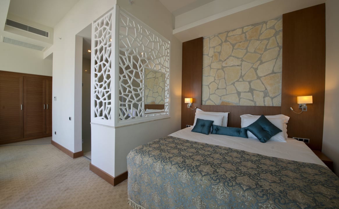 Jr. Suit Armas Life Belek
