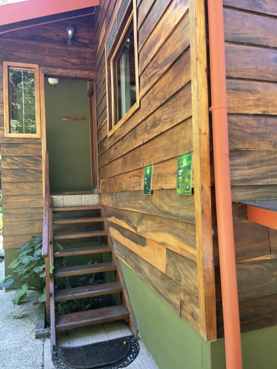 Außenansicht Hotel Cala Lodge