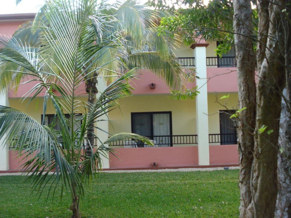 Außenansicht Hotel Riu Tequila