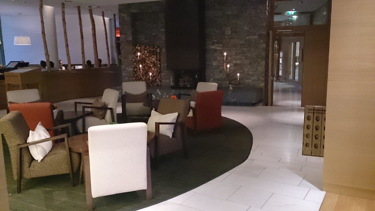 Eingang Restaurant Tauern SPA Zell am See-Kaprun