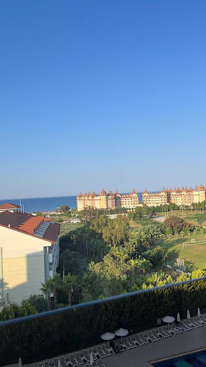 Zimmer Glamour Resort & Spa