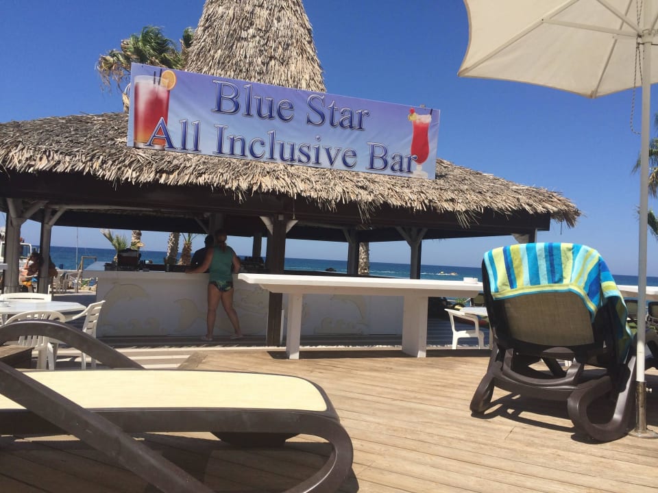 Bar przy basenie Star Beach Village