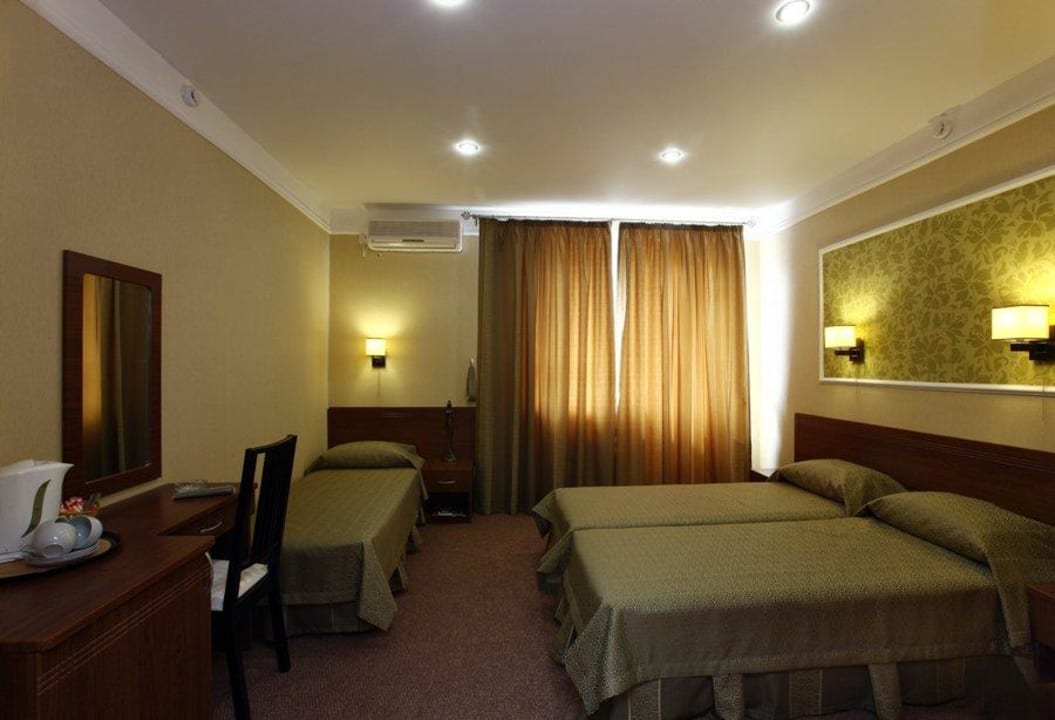 3х местный стандарт Hotel Albatros / Отель Альбатрос