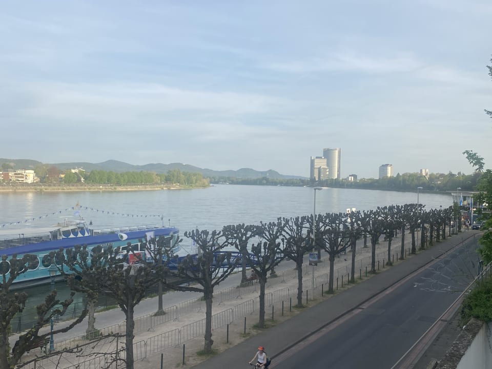 Ausblick Ameron Hotel Königshof