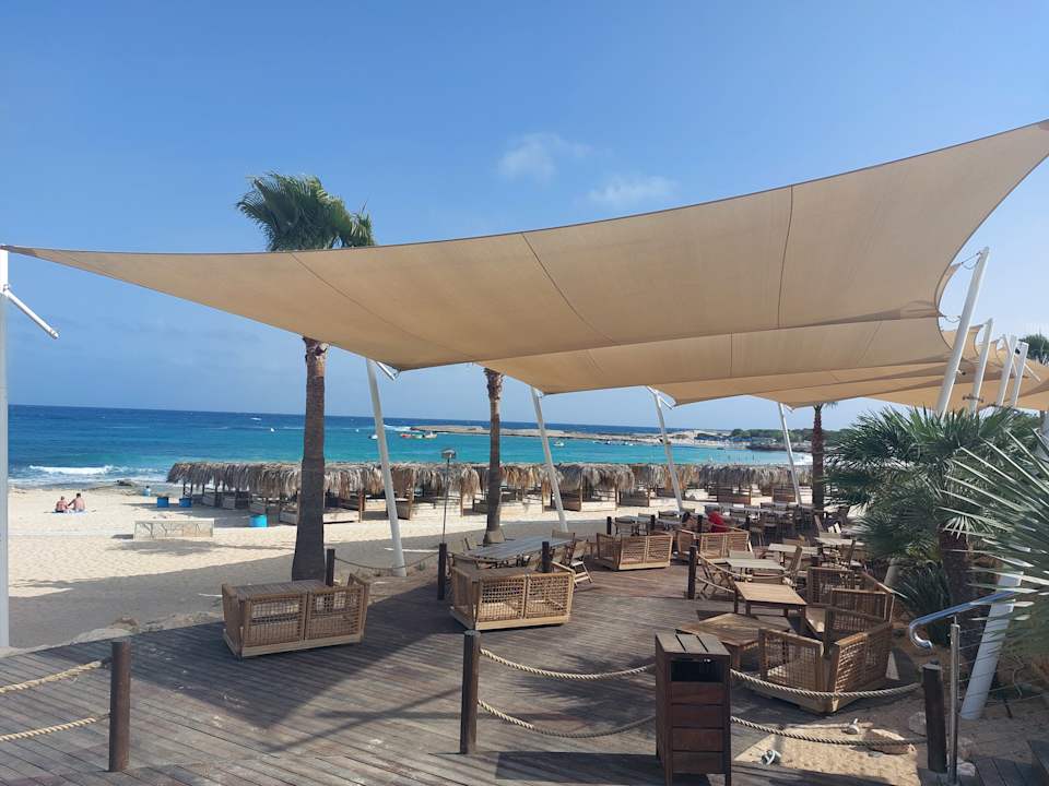 Gartenanlage Asterias Beach