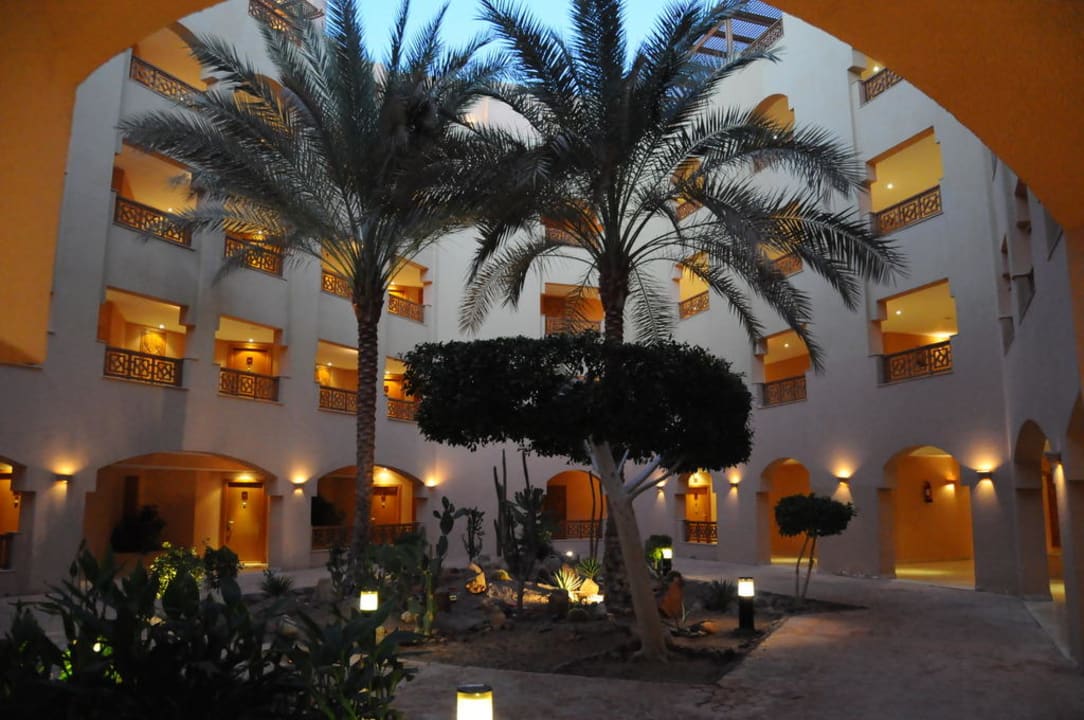 Der Innenhof Continental Hotel Hurghada