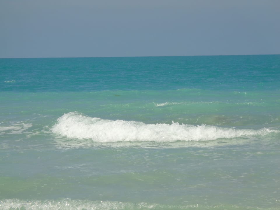 Strand Sheraton Hotel & Resort Abu Dhabi