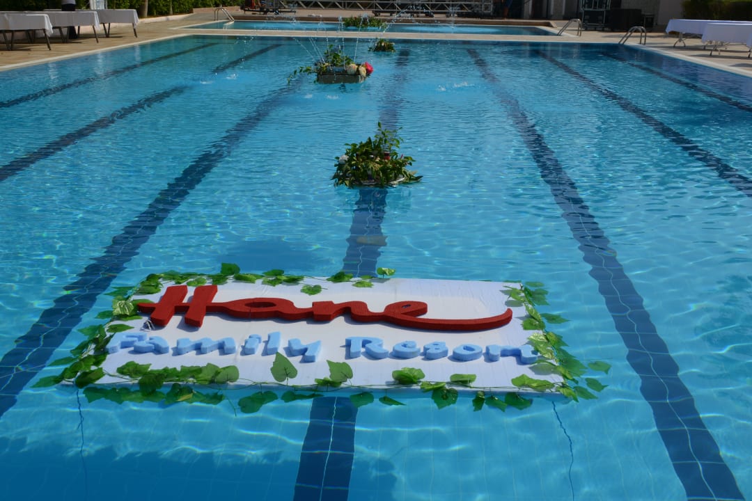 Pool Hane Family Resort