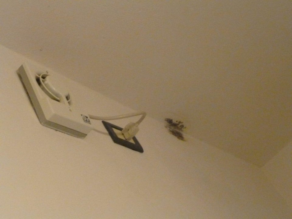 Schimmel im Badezimmer Villa Ambra
