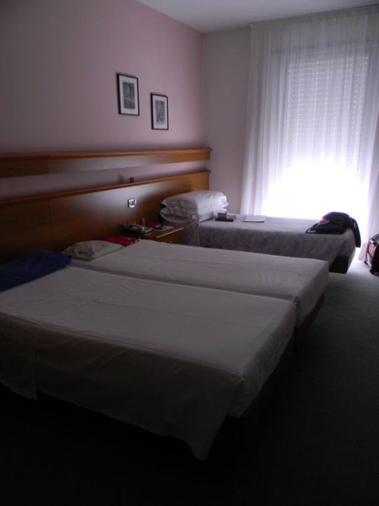 Mehrbettzimmer Hotel Everest