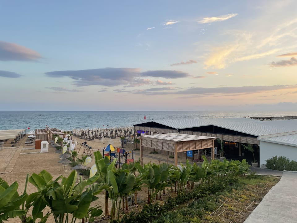 Strand Jacaranda Luxury Resort