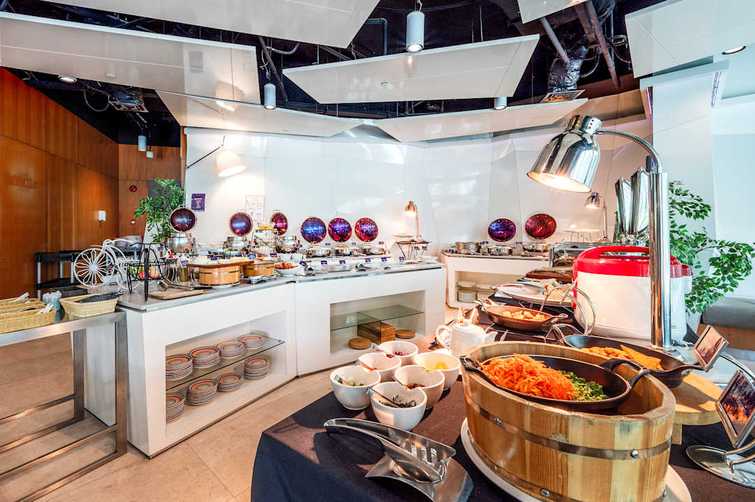 Gastro Dorsett Changi City Singapore