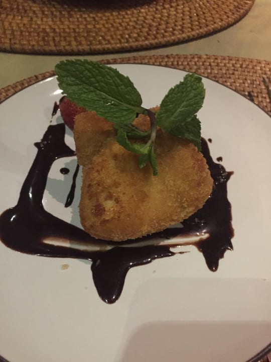 Frittiertes Eis! im Aribar Bali Garden Beach Resort