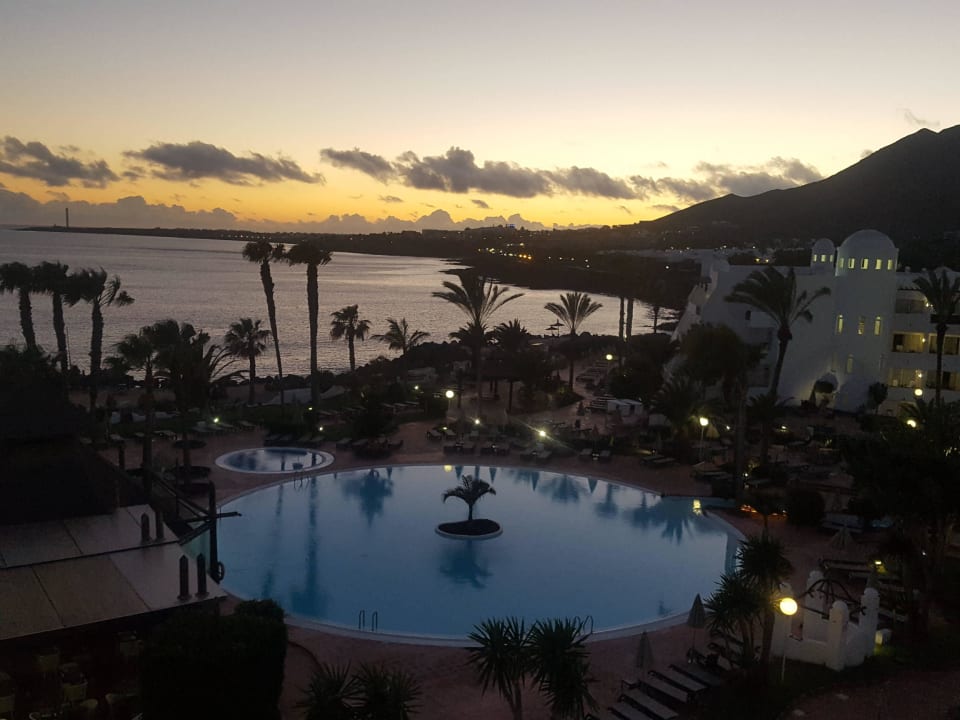 Abendstimmung H10 Timanfaya Palace - Adults only
