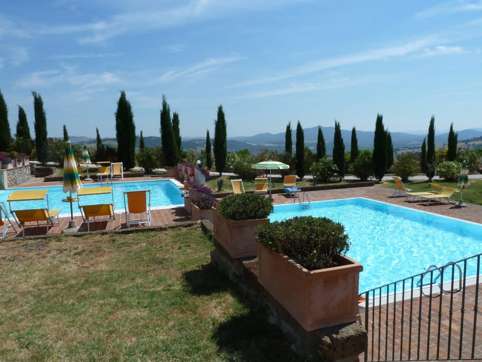 Pool 5 Agriturismo Relais Poggio al Vento