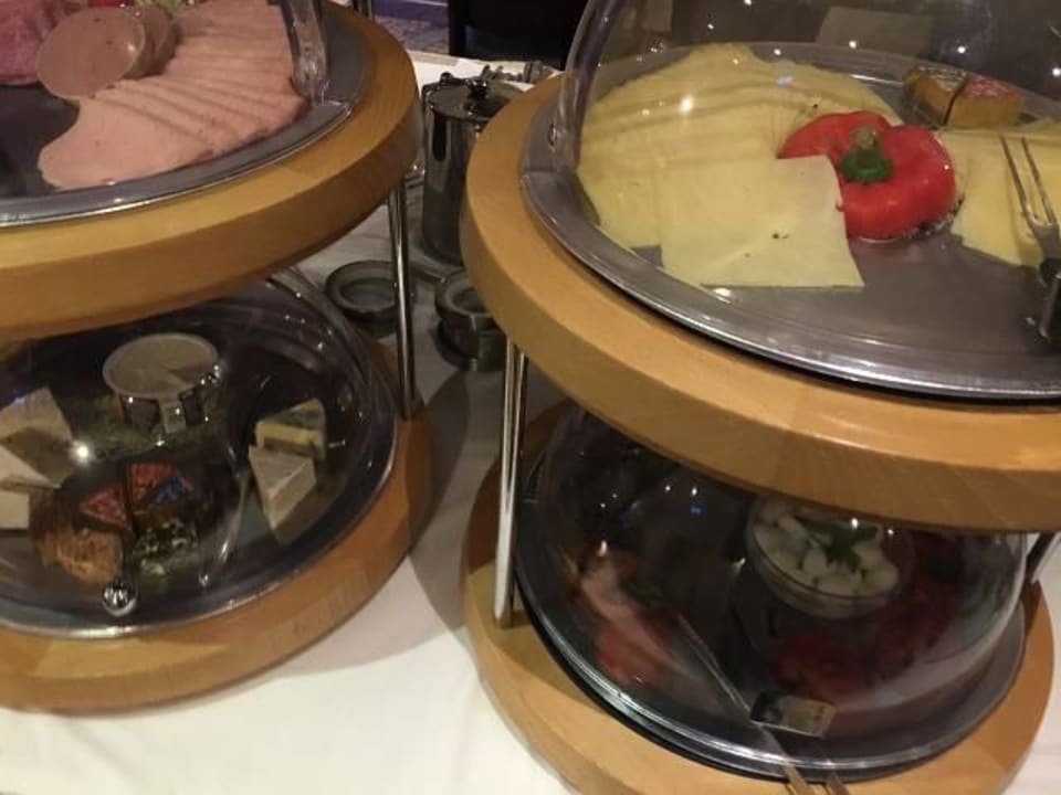 Frühstücks- Buffet Mauritius Komfort Hotel in der Altstadt