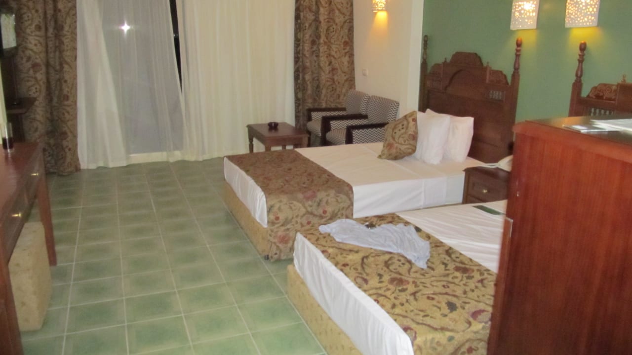 Widok pokoju Jasmine Palace Resort & Spa