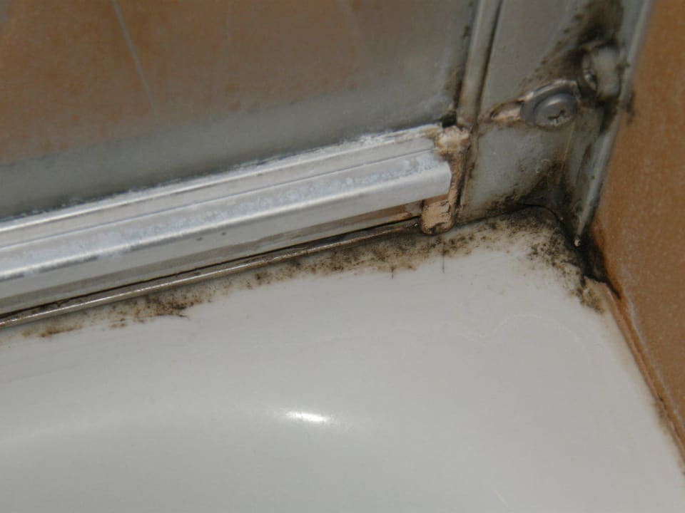 Bad Hotel Seven Stars