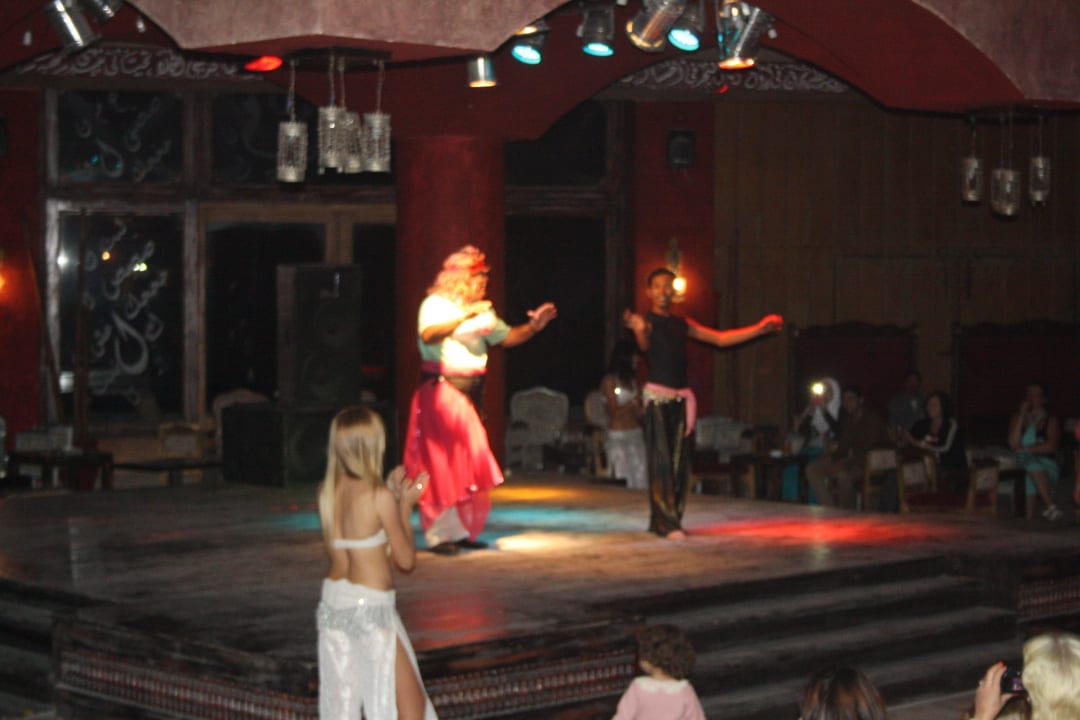 Аниматоры Sunny Days El Palacio Resort & Spa