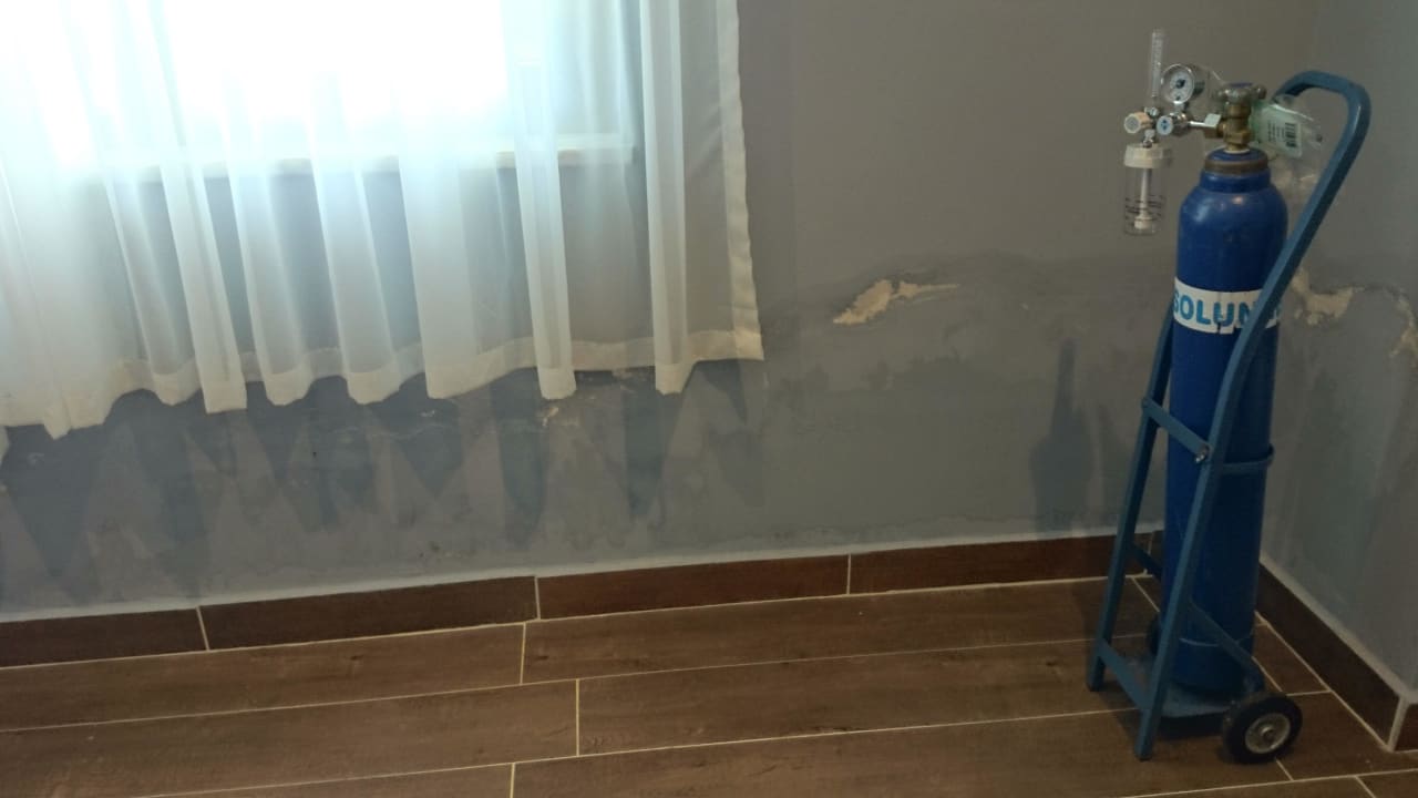 Schlechtes "Arztzimmer" Port Nature Luxury Resort & Spa