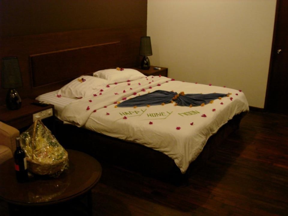 Bett Eriyadu Island Resort