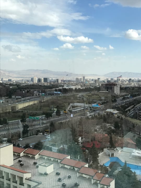 Ausblick Parsian Azadi Hotel