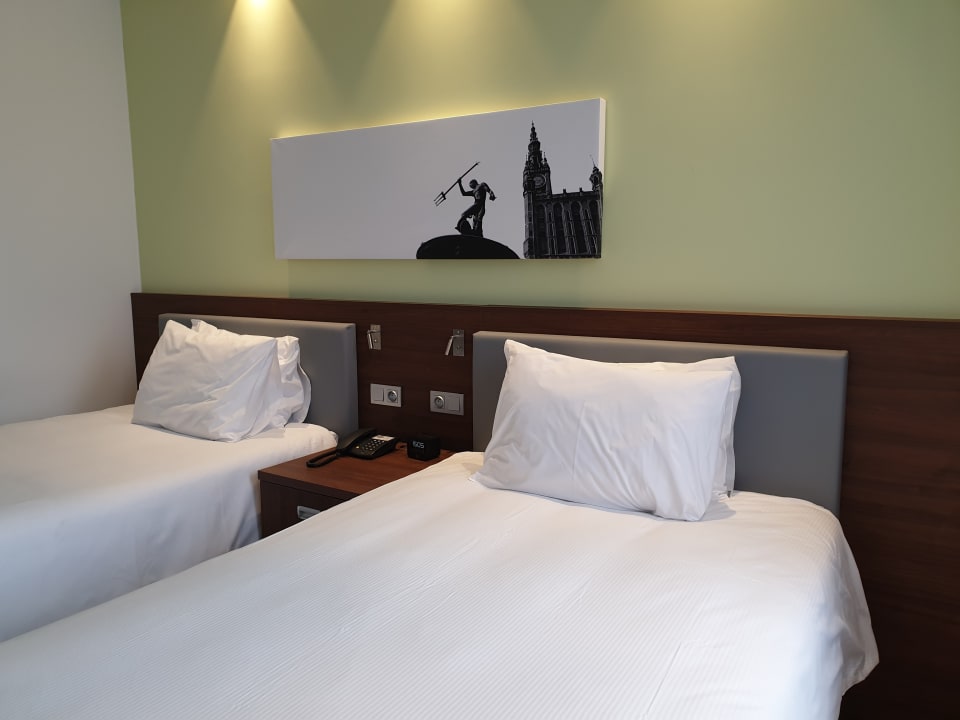 Zimmer Hampton By Hilton Gdansk Oliwa