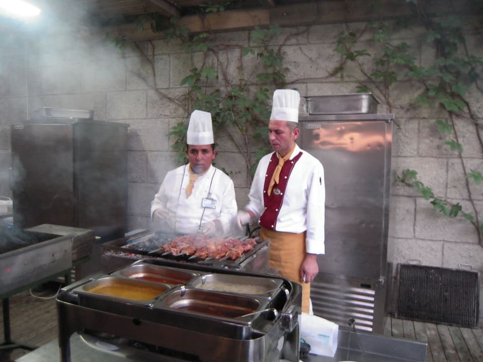 Grillmaster Trendy Aspendos Beach Hotel
