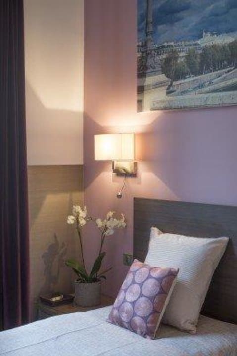 Guest Room Hotel Victoria Chatelet