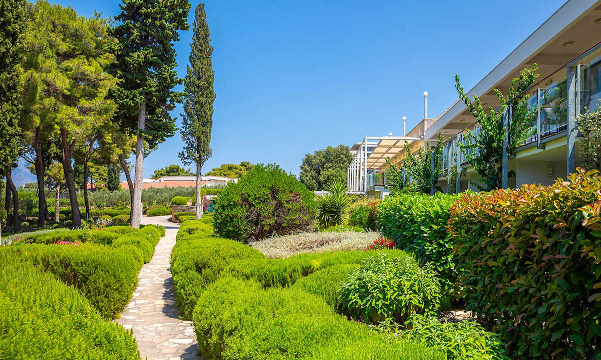 Gartenanlage Aminess Vival Velaris Resort