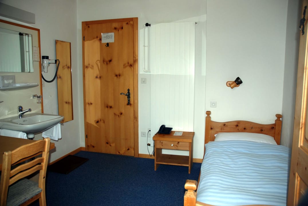 Einzelzimmer Hotel Bündnerhof