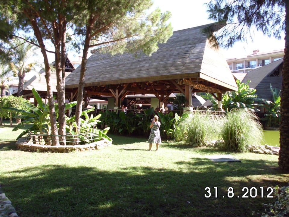 Eins der a-la-carte Restaurants IC Hotels Green Palace