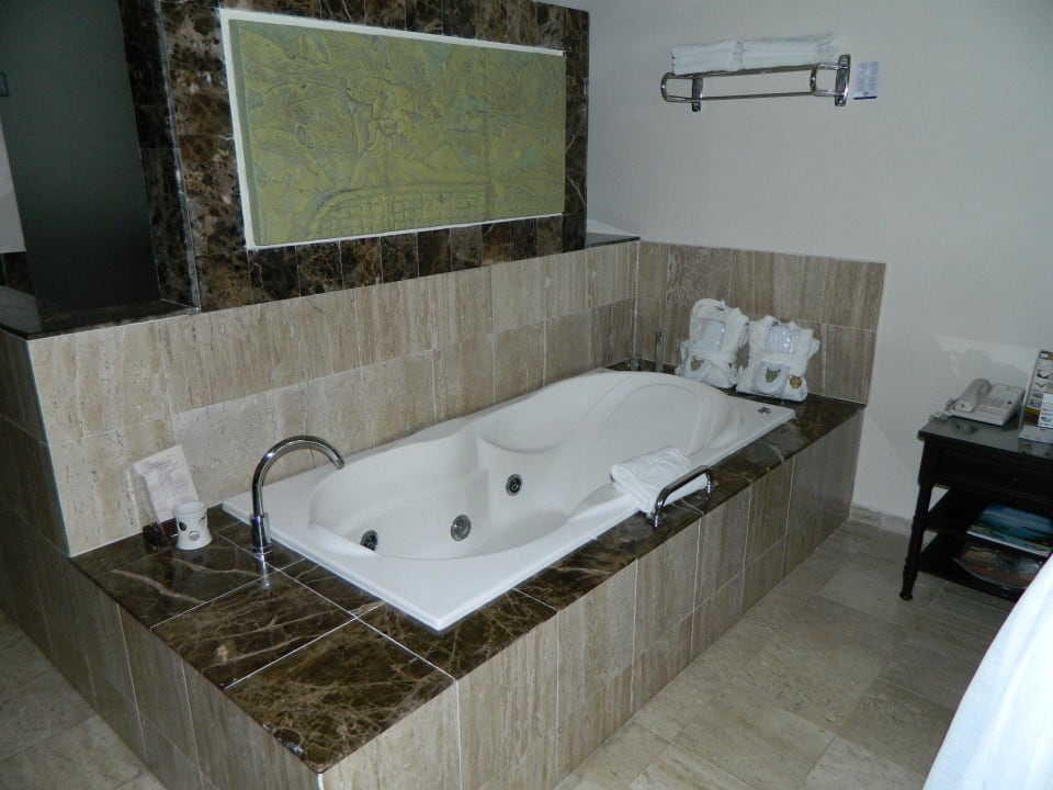 Whirlpool TRS Turquesa Hotel - Adults only