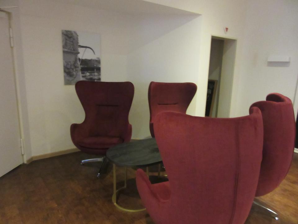 Lobby PLAZA INN Leonberg