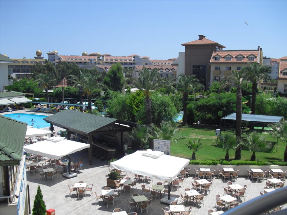 Vom Balkon aus Side Breeze Hotel