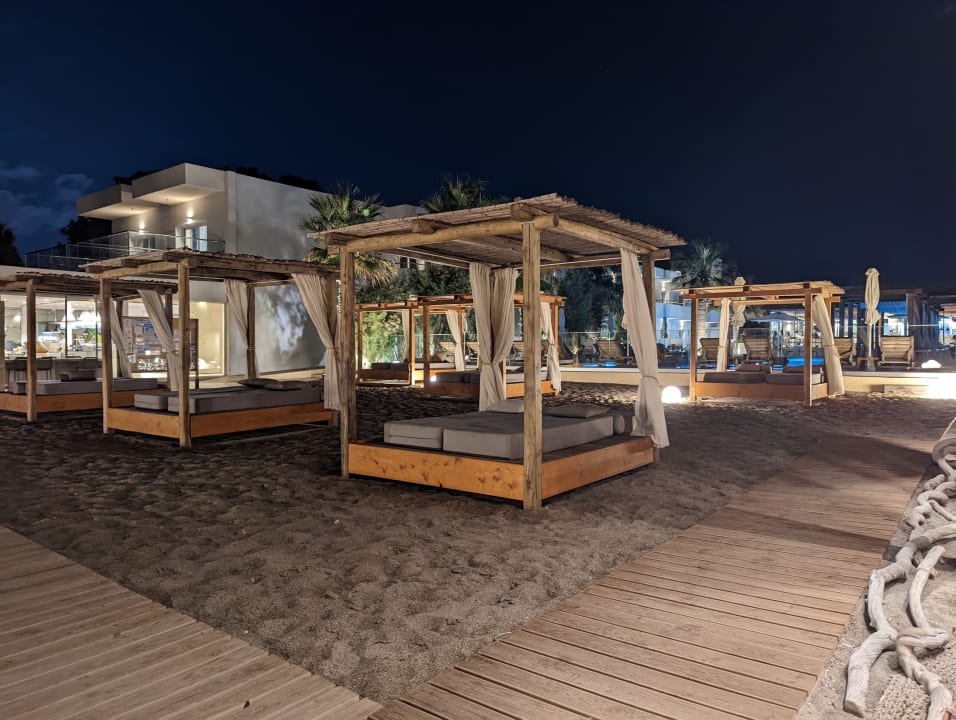 Strand Paralos Lifestyle Beach