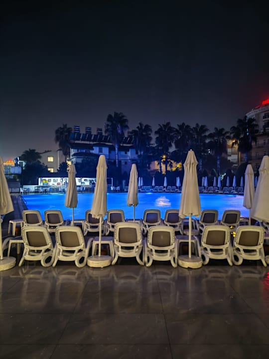 Pool Narcia Resort Side