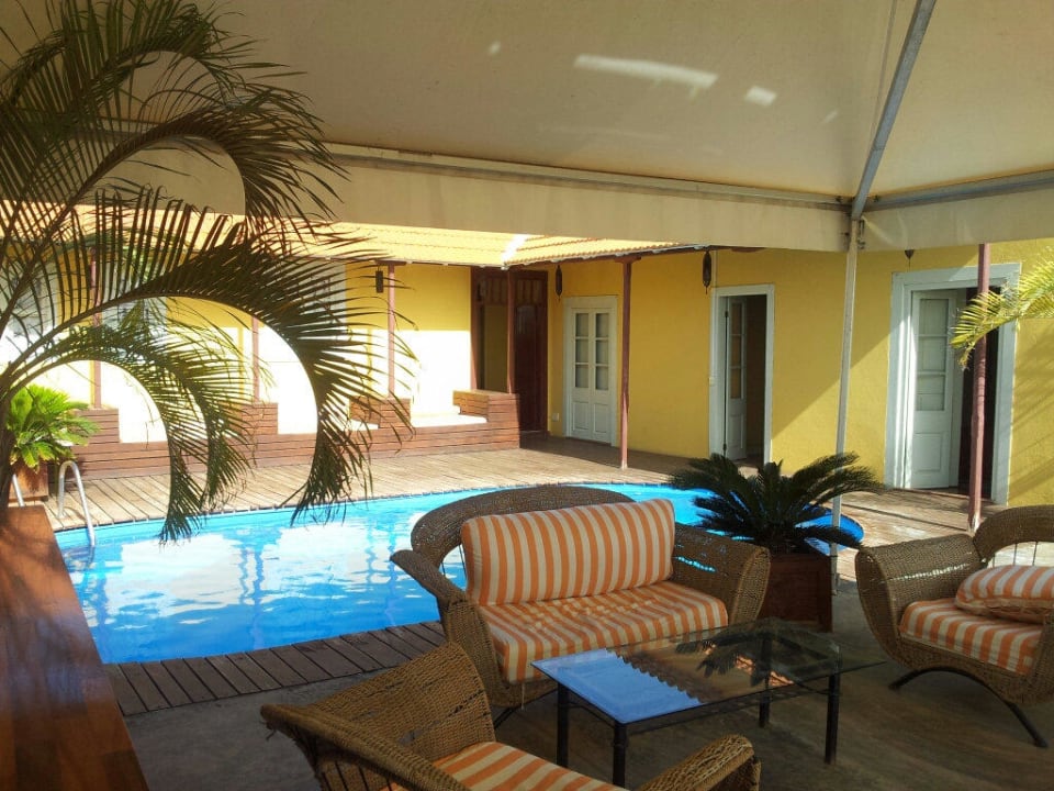 Colonial House - Pool in Sao Filipe Colonial House B&B