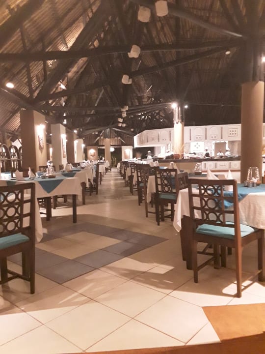 Gastro Neptune Village Beach Resort & Spa