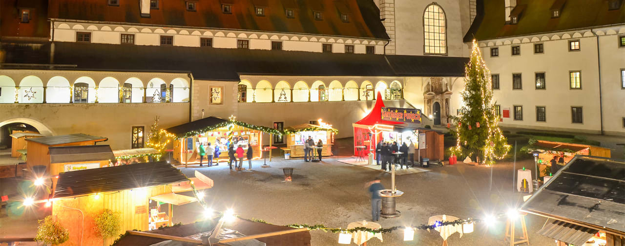 Außenansicht Schlosshotel Kartause Gaming