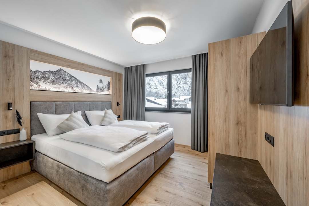 Sonstiges Falkners Five