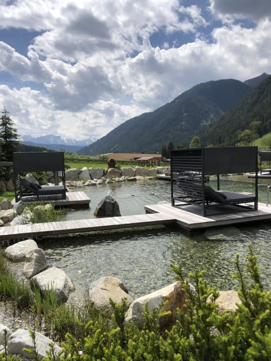 Gartenanlage FONTIS luxury spa lodge